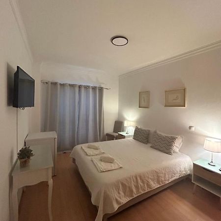 Lagos Royal Rooms And Suites Bagian luar foto