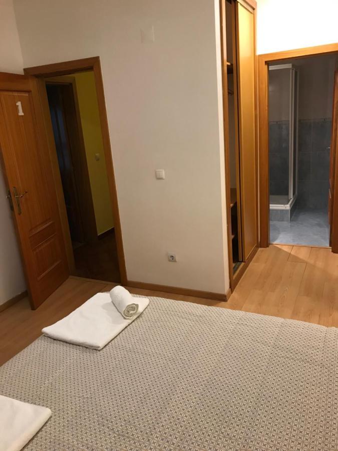 Lagos Royal Rooms And Suites Bagian luar foto