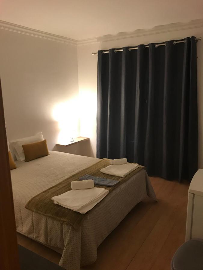 Lagos Royal Rooms And Suites Bagian luar foto