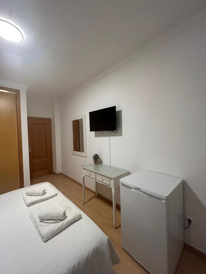 Lagos Royal Rooms And Suites Bagian luar foto